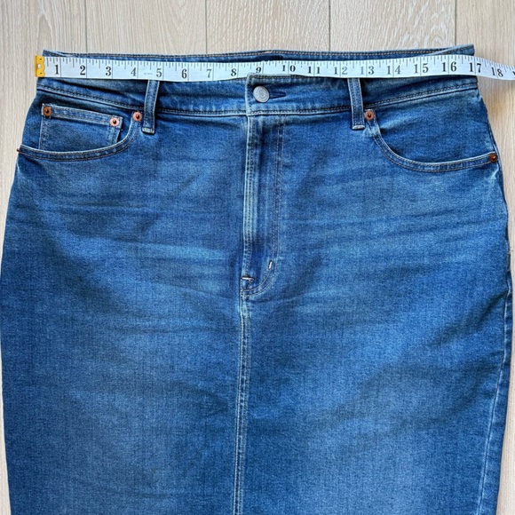 GAP Classic Denim Midi Skirt in Blue Size 14 Tall - Picture 4 of 13